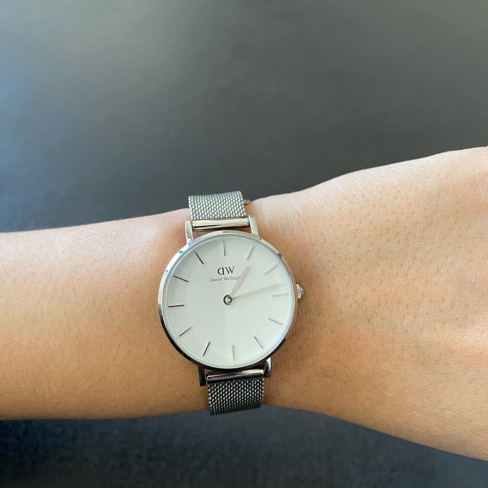 Daniel Wellington classic silver watch
